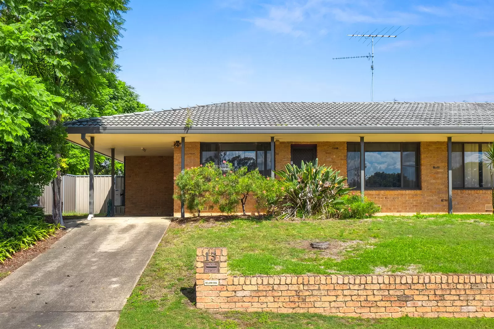 2/13 Ivy Avenue,, McGraths Hill Leased by Cutcliffe Properties - image 1