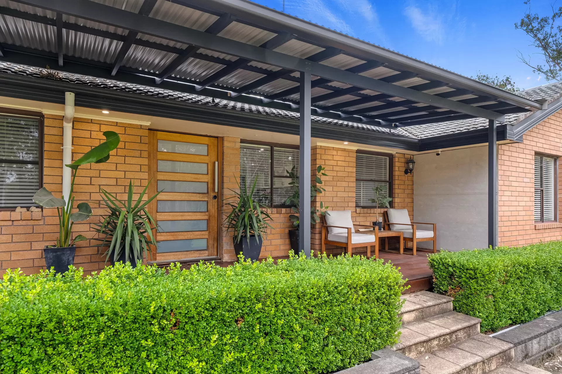 39 Smith Road, Oakville Sold by Cutcliffe Properties - image 1