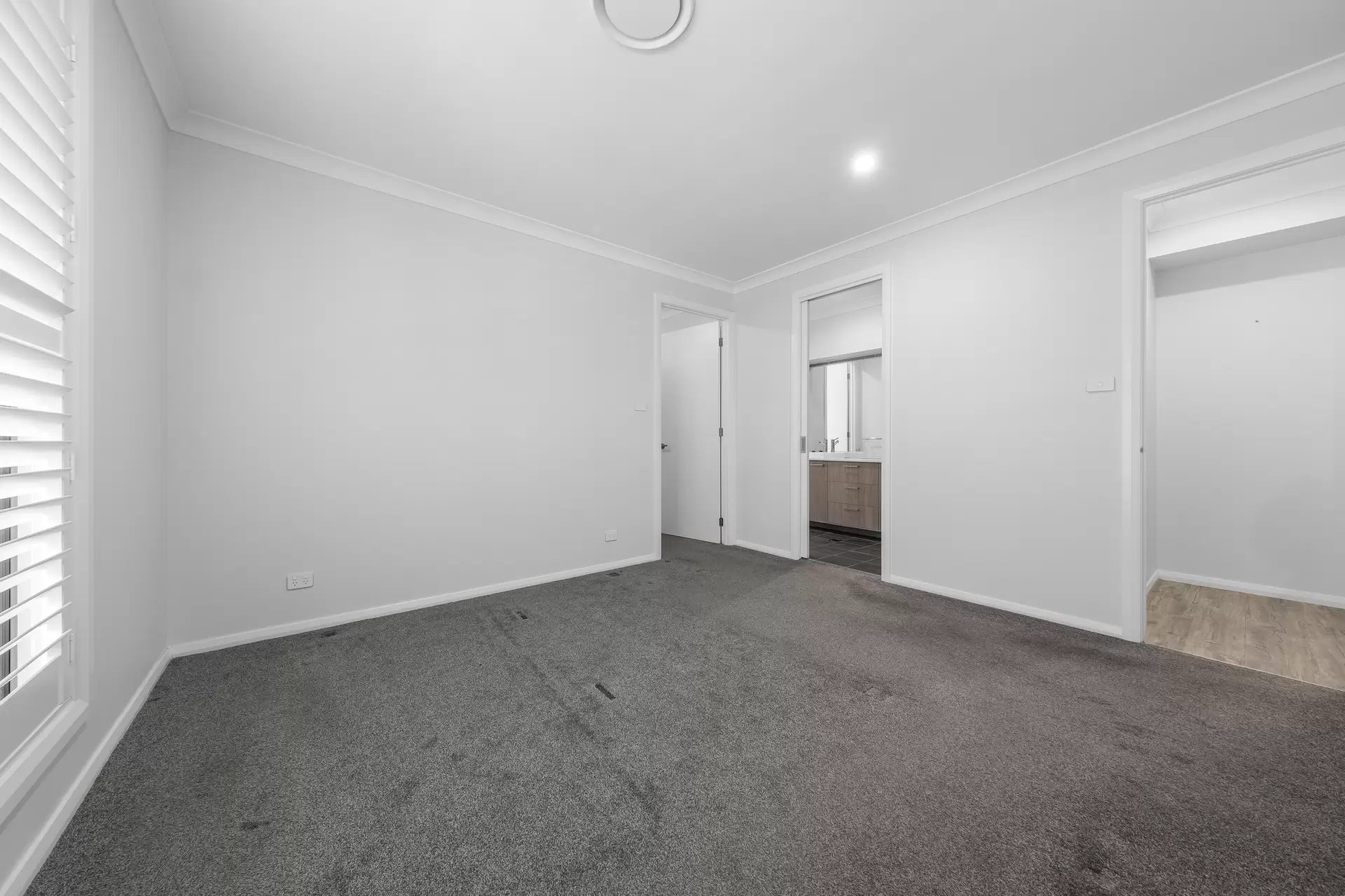 24 Bloomsdale Circuit, Gables Leased by Cutcliffe Properties - image 1