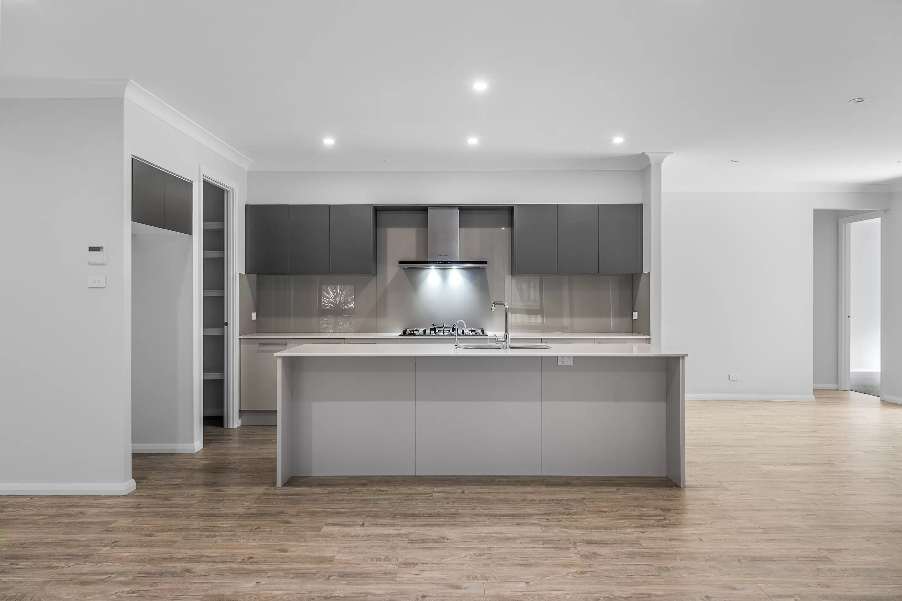 24 Bloomsdale Circuit, Gables Leased by Cutcliffe Properties - image 4