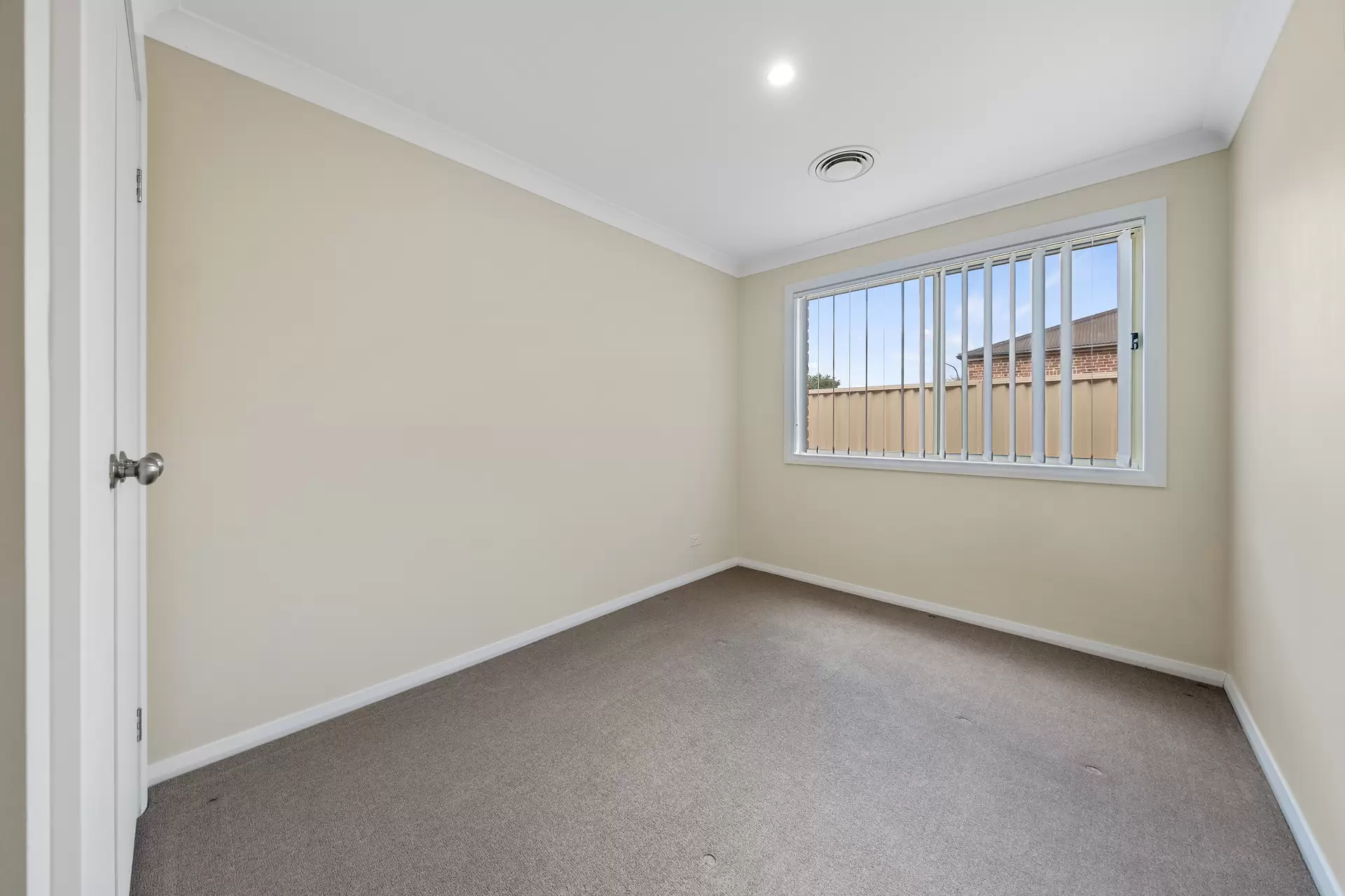 8/153 March Street, Richmond Leased by Cutcliffe Properties - image 1