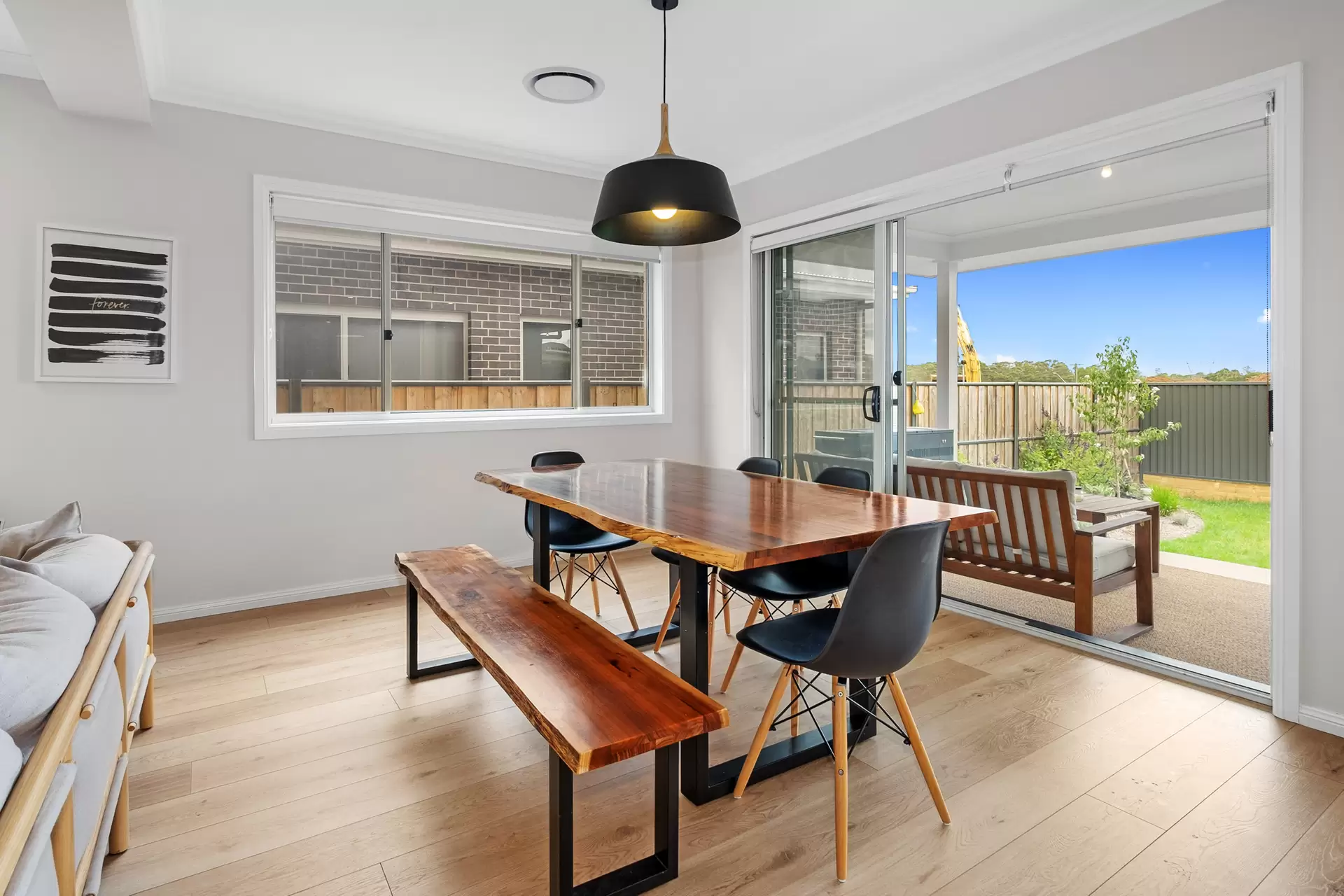 8 Arches Avenue, Box Hill Sold by Cutcliffe Properties - image 1