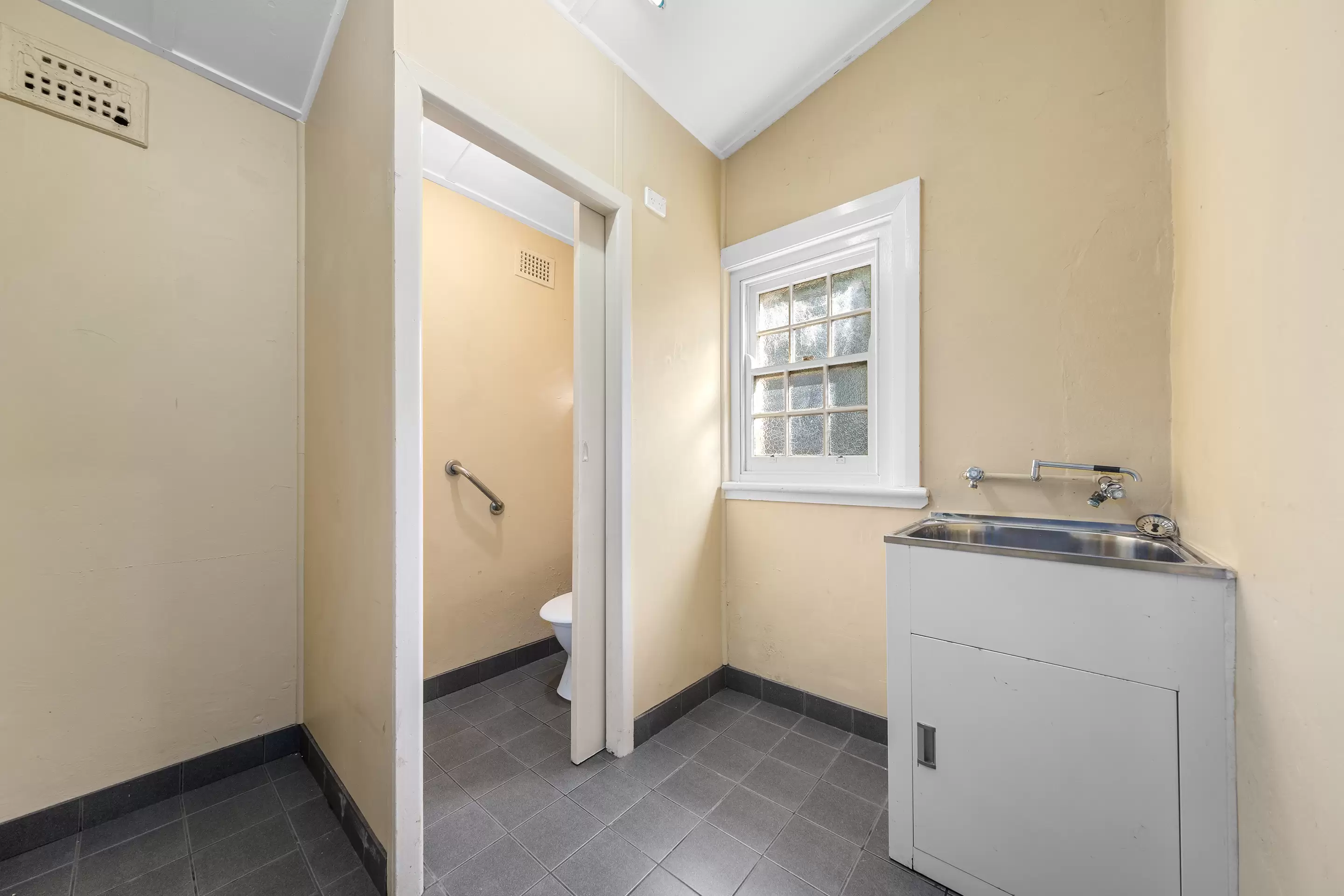 102 Francis Street, Richmond Sold by Cutcliffe Properties - image 13