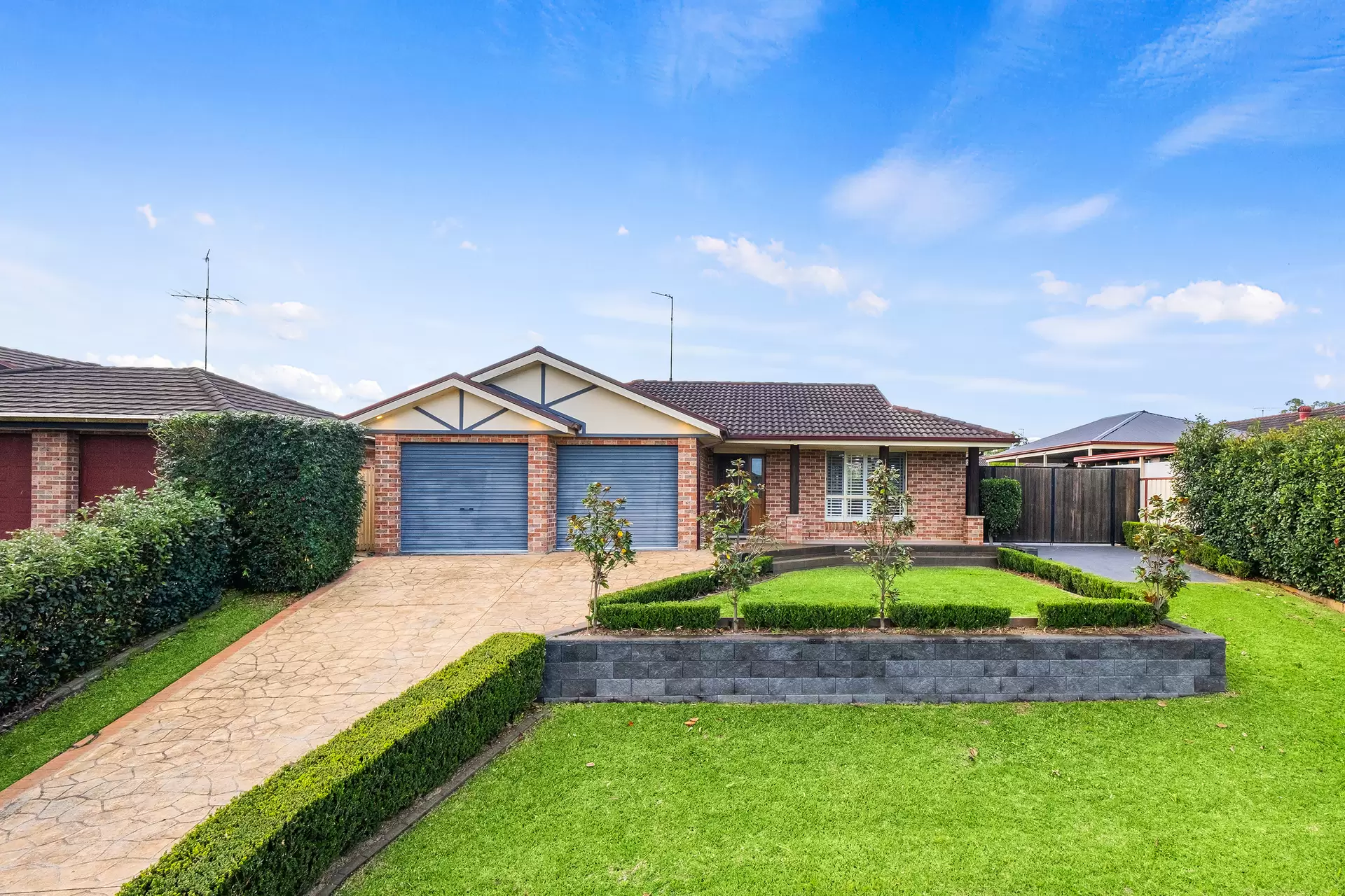 11 Wolseley Road, McGraths Hill Sold by Cutcliffe Properties - image 1