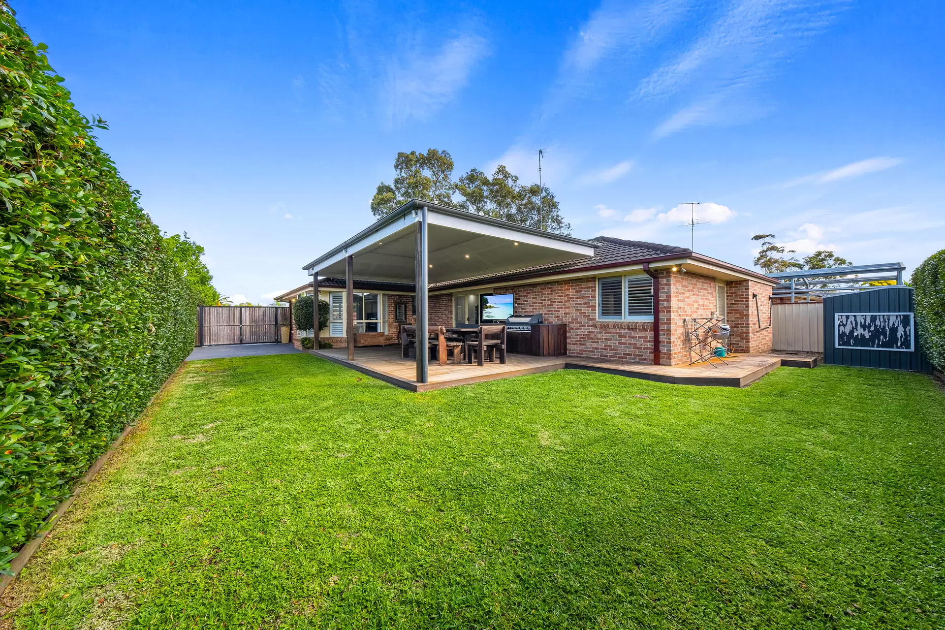 11 Wolseley Road, McGraths Hill Sold by Cutcliffe Properties - image 1