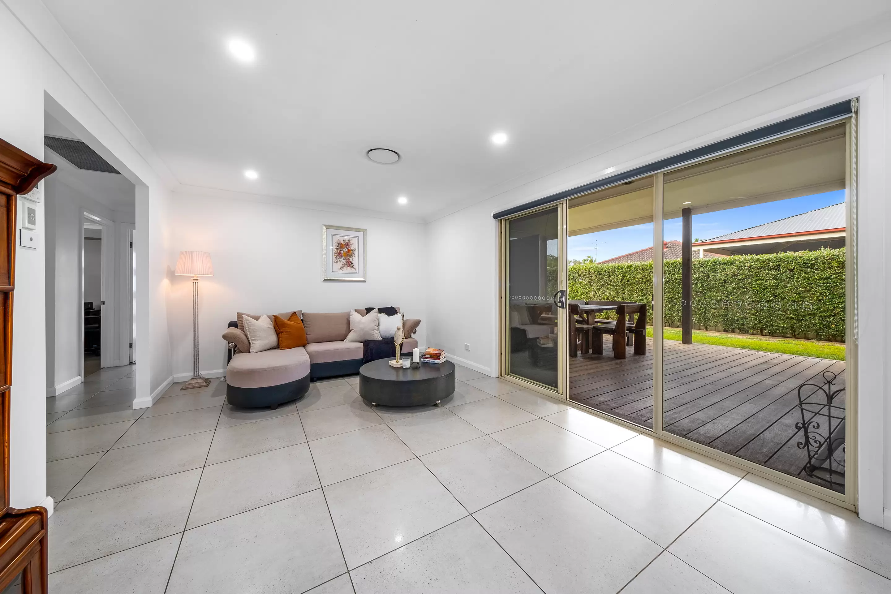 11 Wolseley Road, McGraths Hill Sold by Cutcliffe Properties - image 3