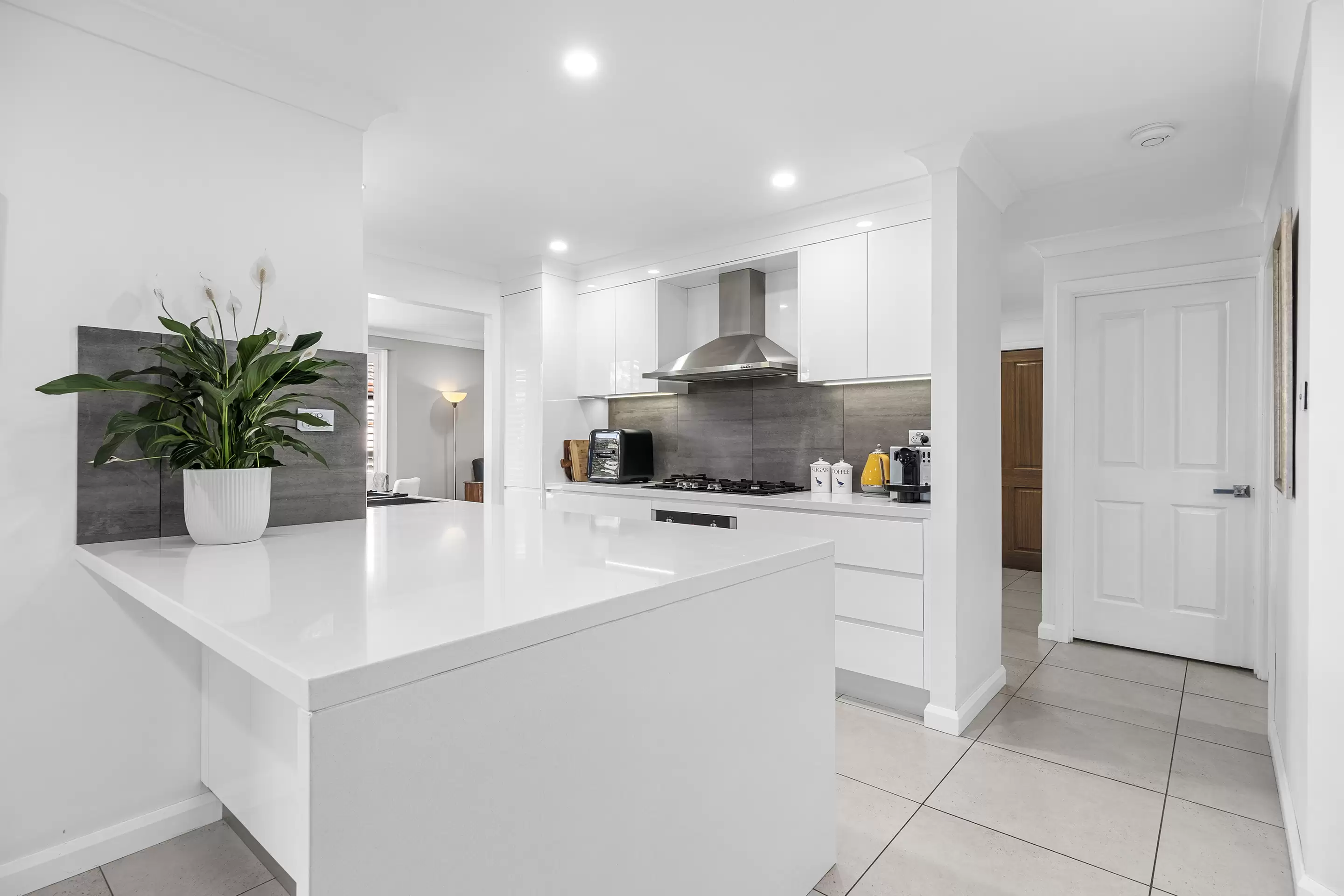 11 Wolseley Road, McGraths Hill Sold by Cutcliffe Properties - image 4