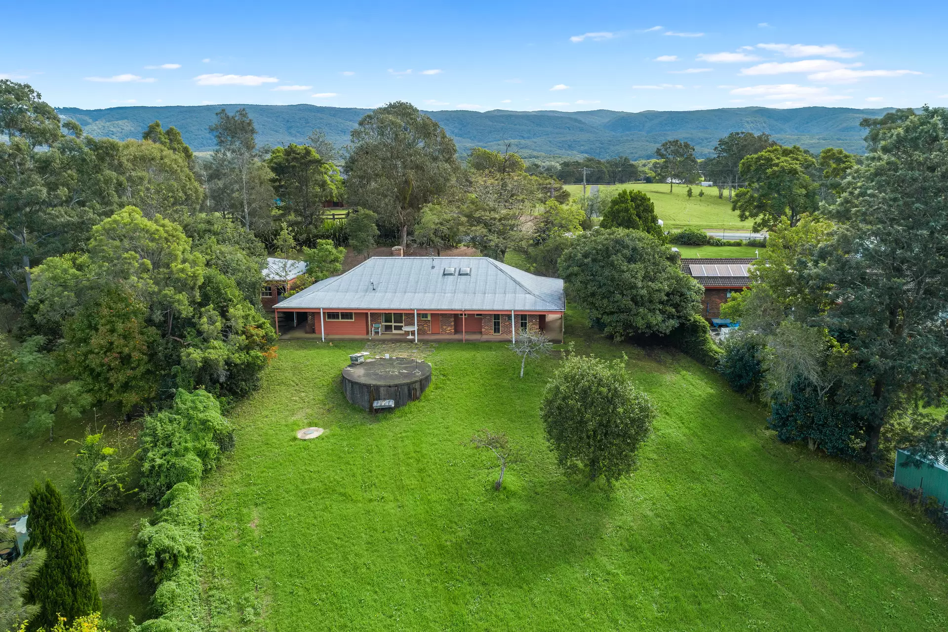 490 Comleroy Road, Kurrajong Sold by Cutcliffe Properties - image 1