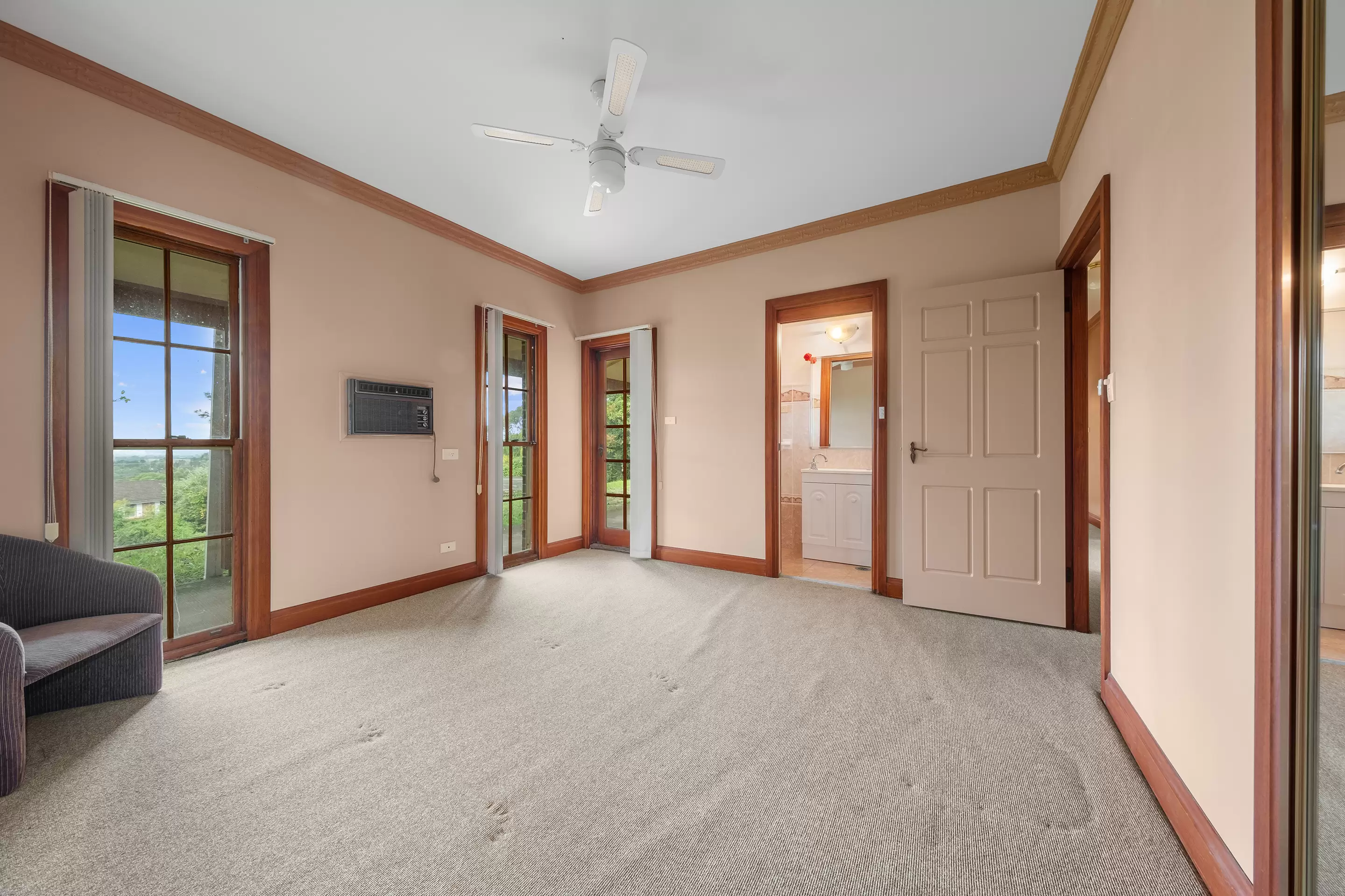 490 Comleroy Road, Kurrajong Sold by Cutcliffe Properties - image 6