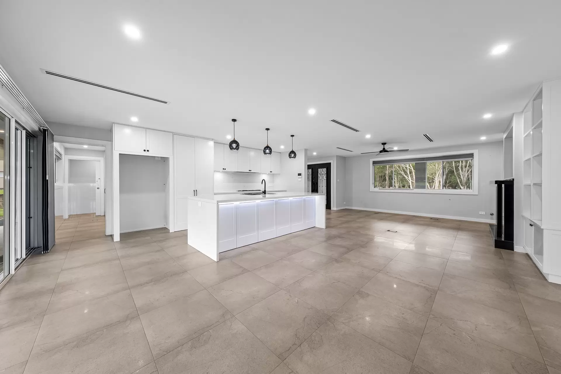 138-146 Government Road, Berkshire Park Sold by Cutcliffe Properties - image 1