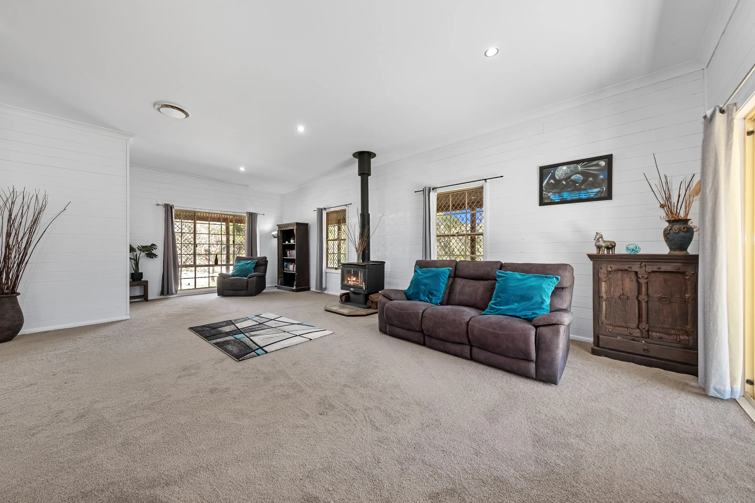 387-395 The Northern Road, Londonderry Sold by Cutcliffe Properties - image 3