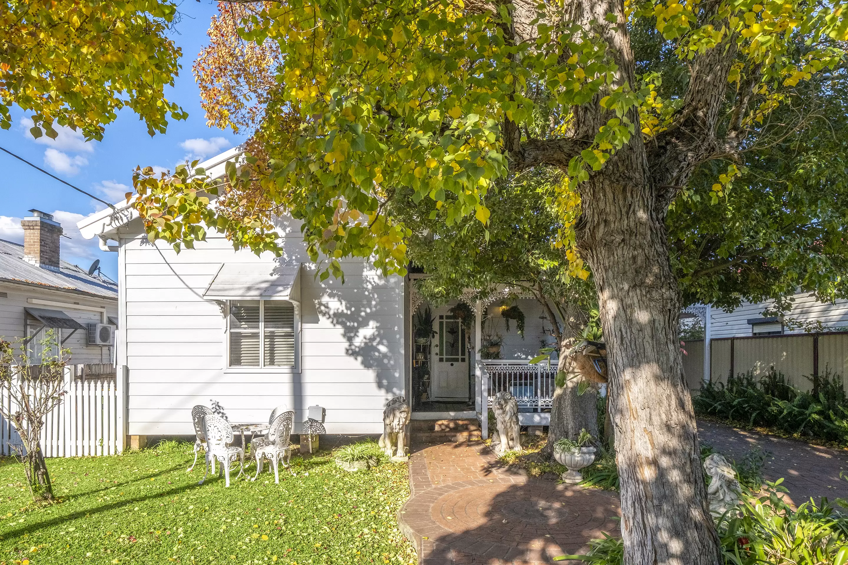 54 & 54a Paget Street, Richmond Sold by Cutcliffe Properties - image 1