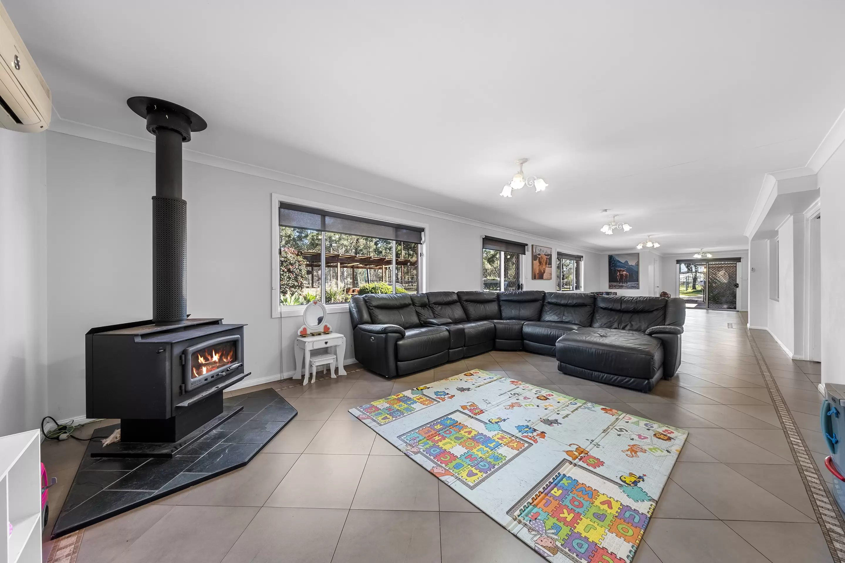 141-147 Third Road, Berkshire Park For Sale by Cutcliffe Properties - image 11