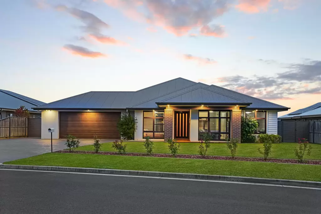53 Cleary Drive, Pitt Town Sold by Cutcliffe Properties