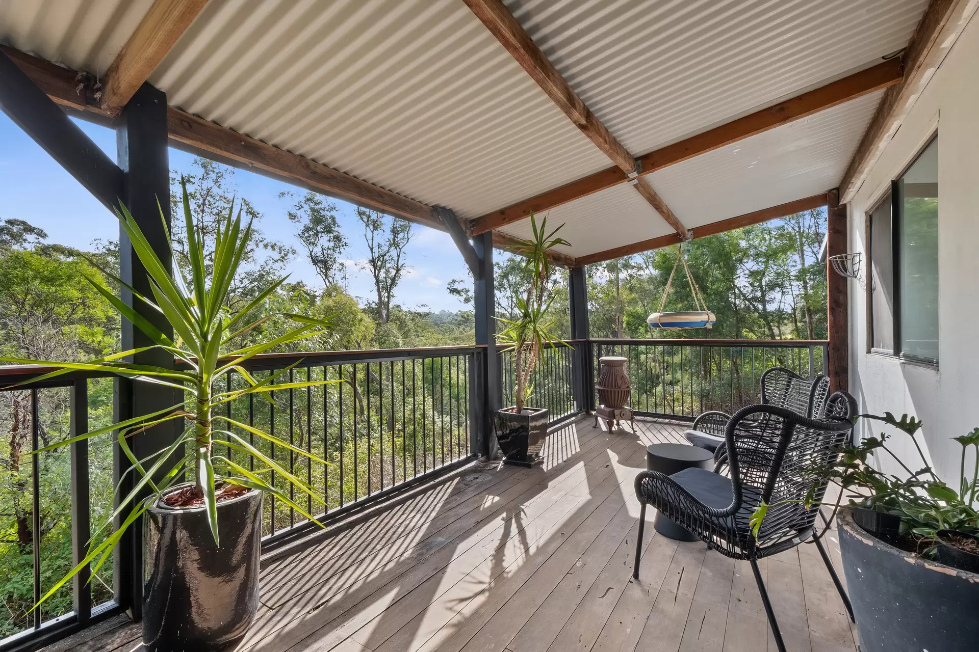 585 East Kurrajong Road, East Kurrajong Sold by Cutcliffe Properties - image 1