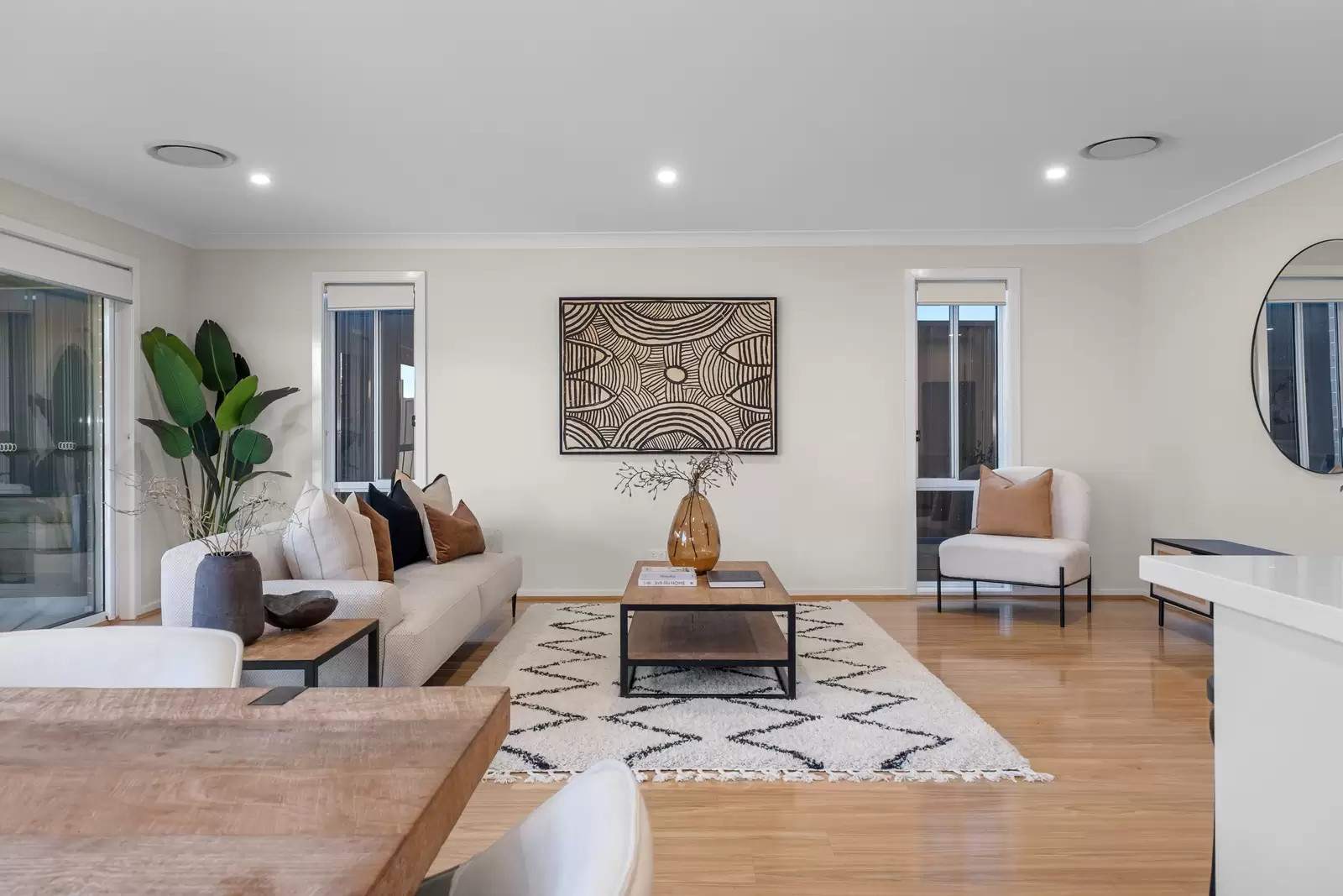 254 Terry Road, Box Hill Sold by Cutcliffe Properties - image 5