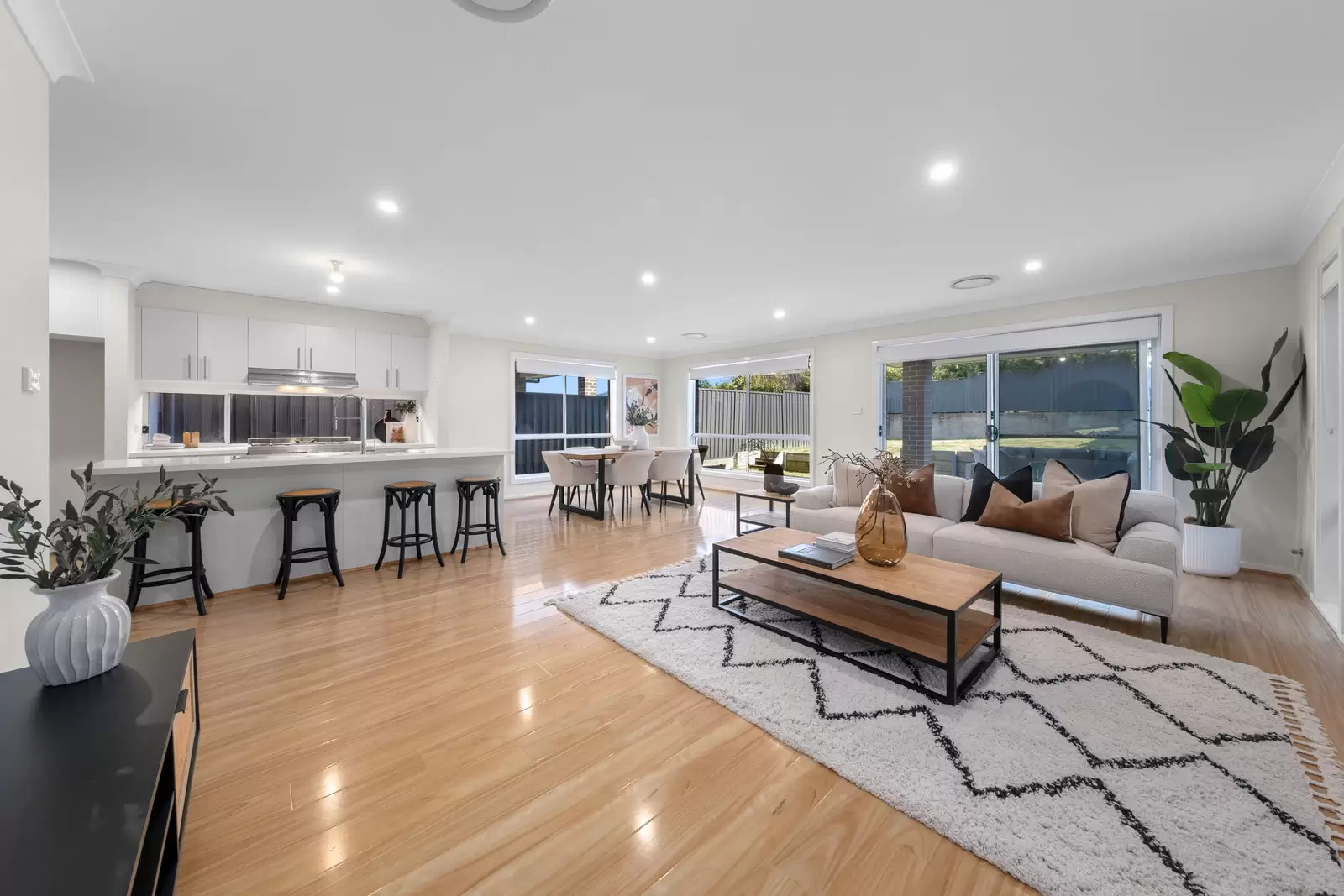 254 Terry Road, Box Hill Sold by Cutcliffe Properties - image 4