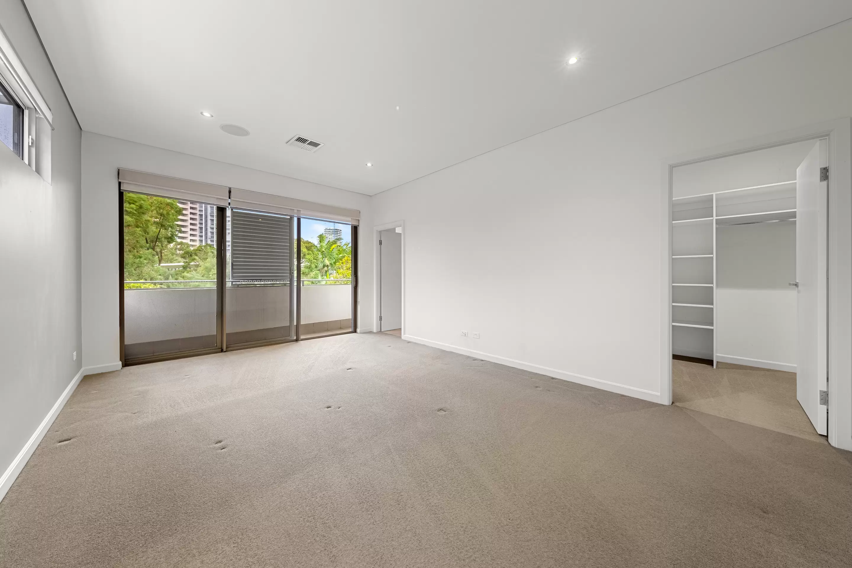 2 Lakeside Crescent, Norwest Leased by Cutcliffe Properties - image 5