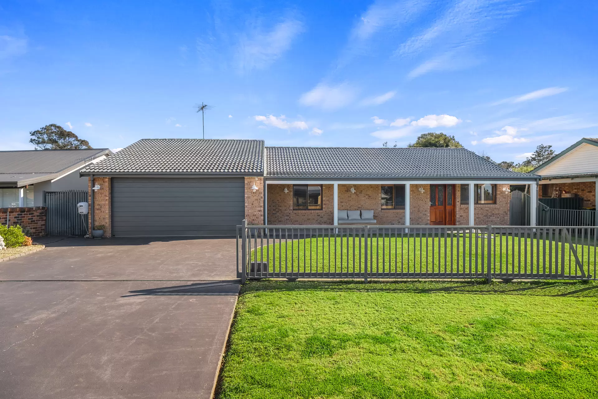 2 The Boomerang, Freemans Reach Sold by Cutcliffe Properties - image 1