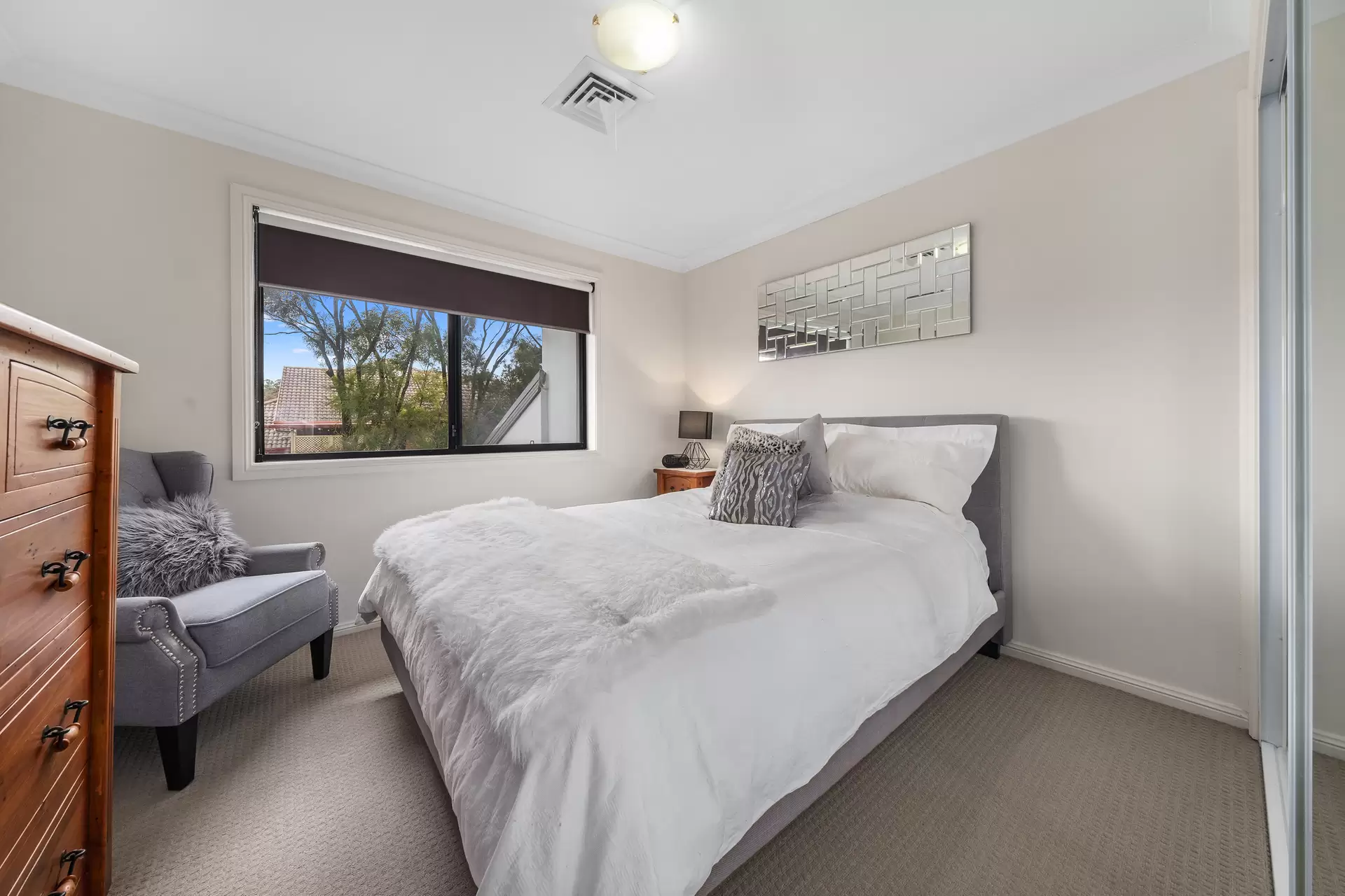 8/546 Old Northern Road, Dural Sold by Cutcliffe Properties - image 1