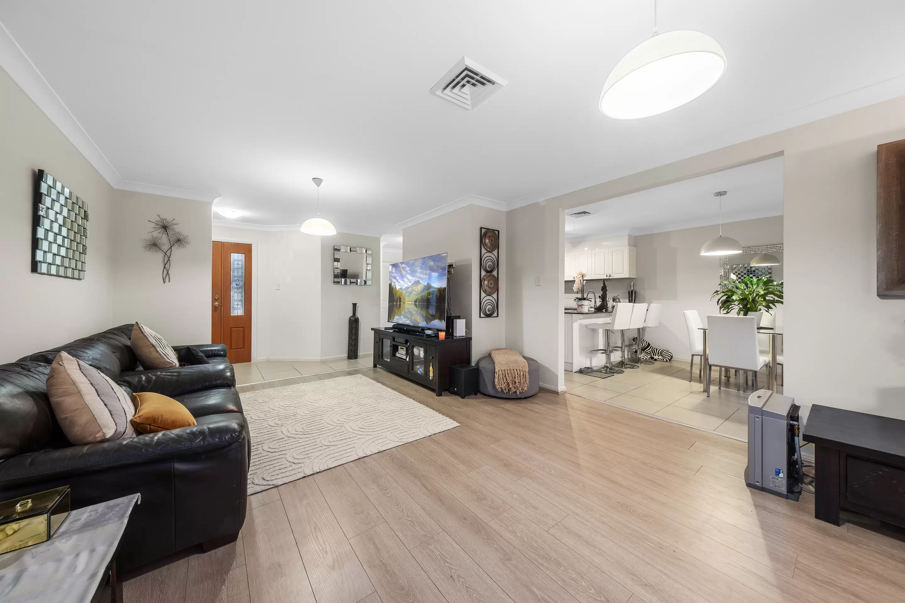 8/546 Old Northern Road, Dural Sold by Cutcliffe Properties - image 4