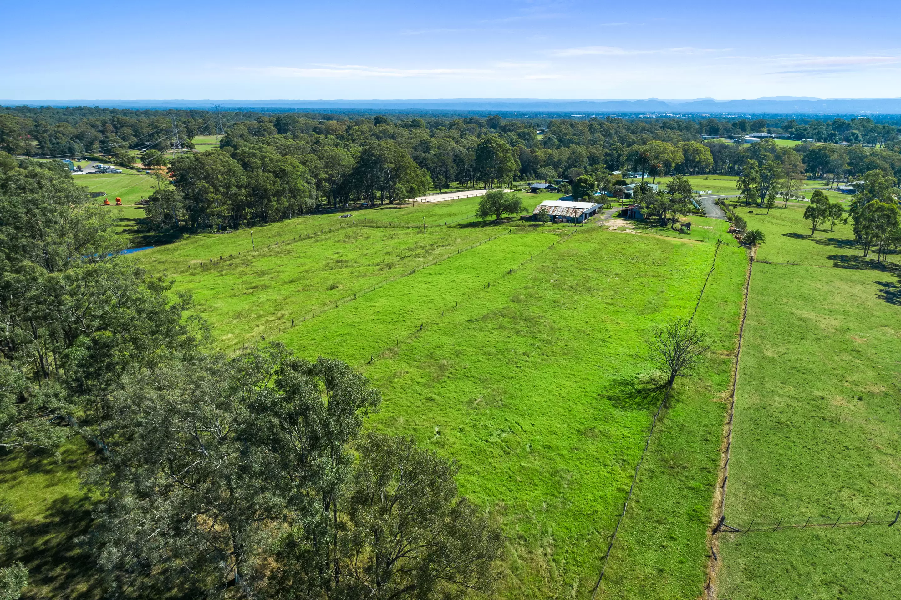 42 Speets Road, Oakville Sold by Cutcliffe Properties - image 2