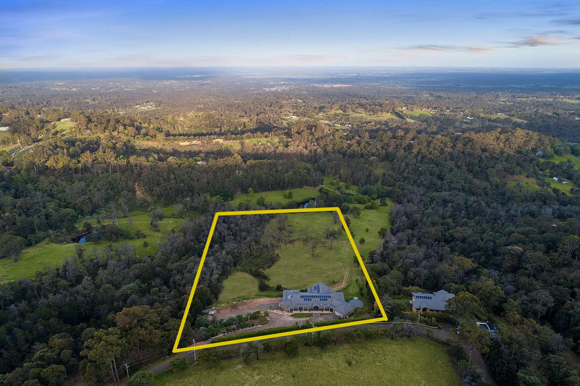 35 Serpentine Lane, Bowen Mountain Sold by Cutcliffe Properties - image 1