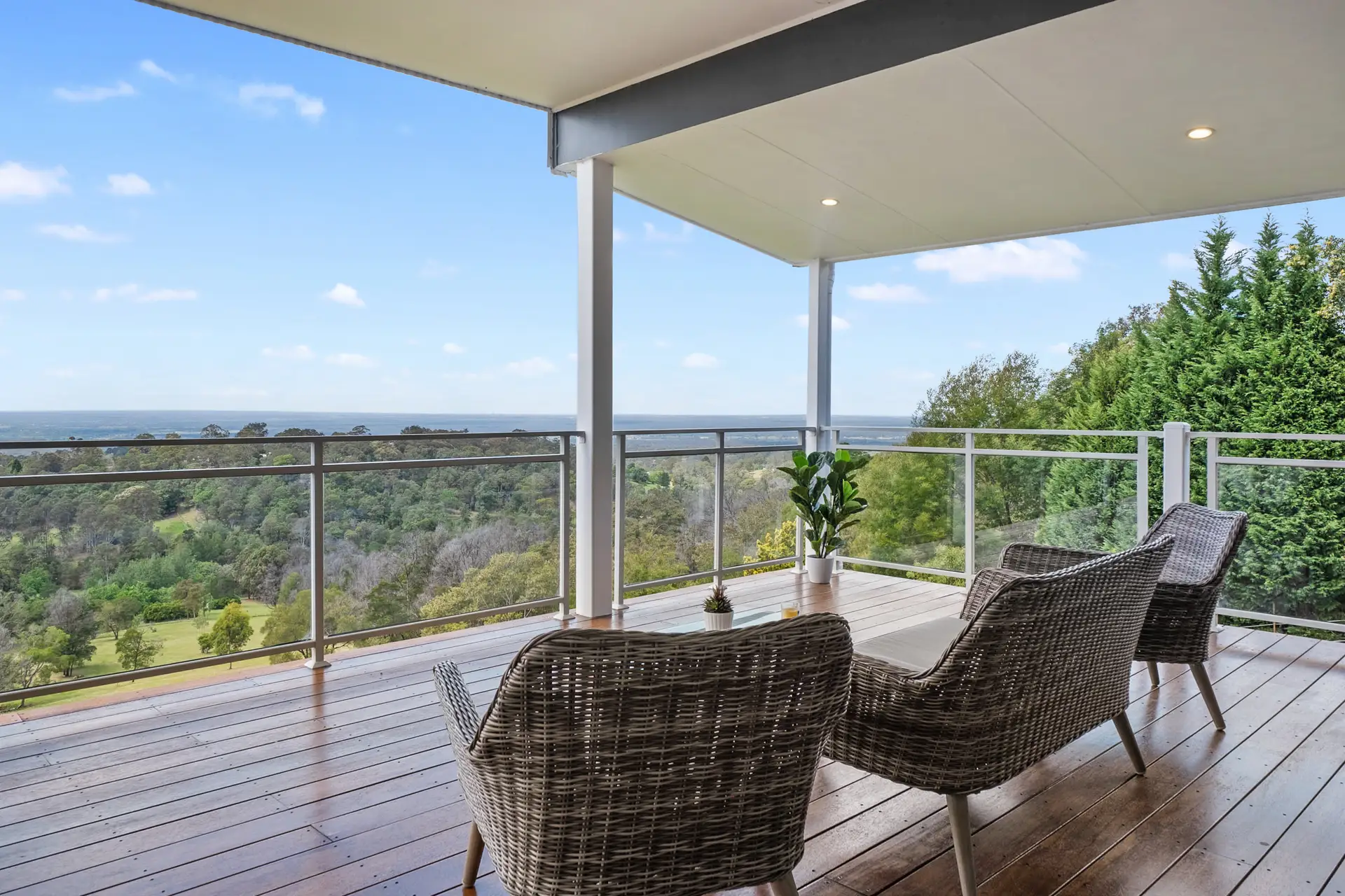 35 Serpentine Lane, Bowen Mountain Sold by Cutcliffe Properties - image 1