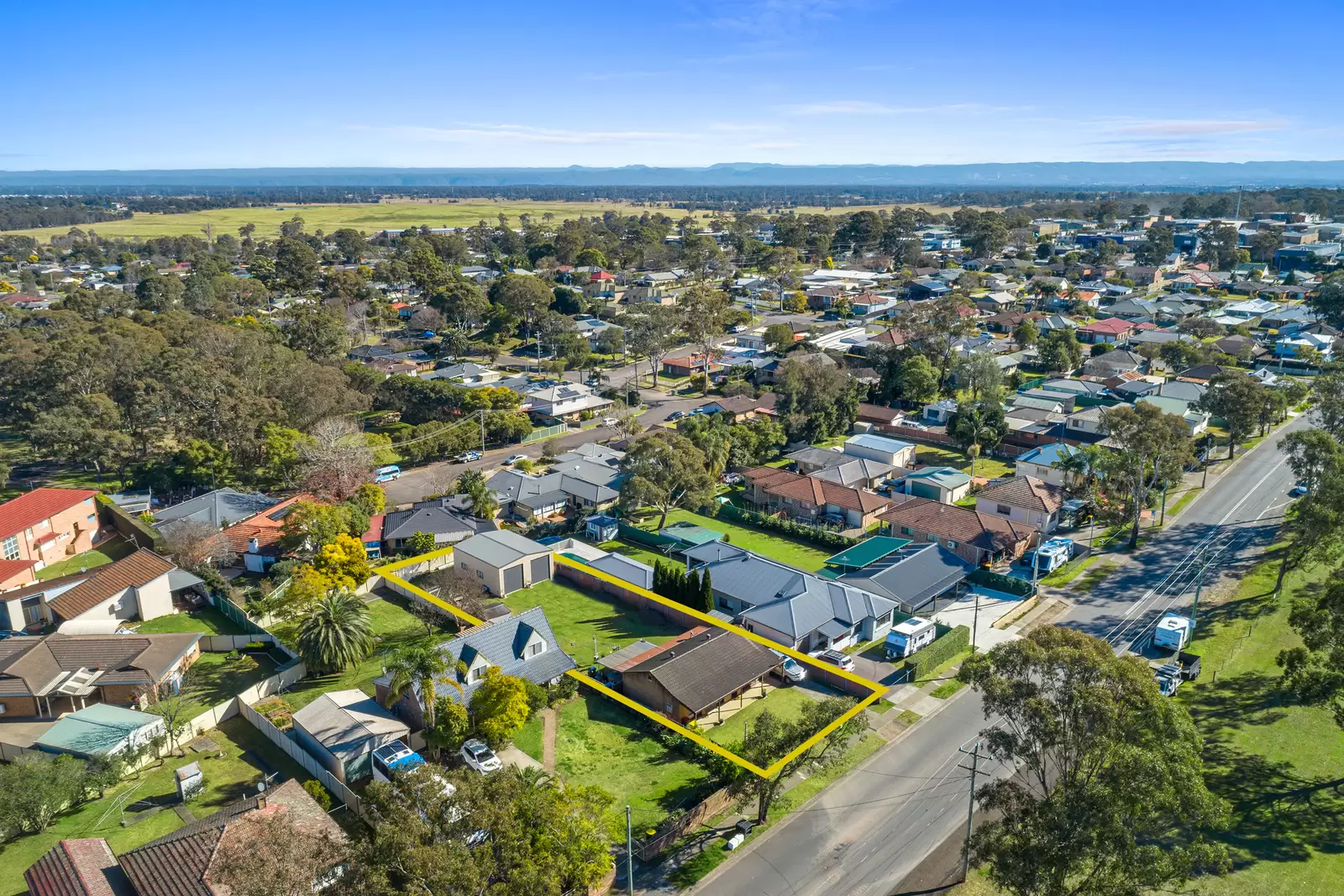 70 Hamilton Street, Riverstone Sold by Cutcliffe Properties - image 1