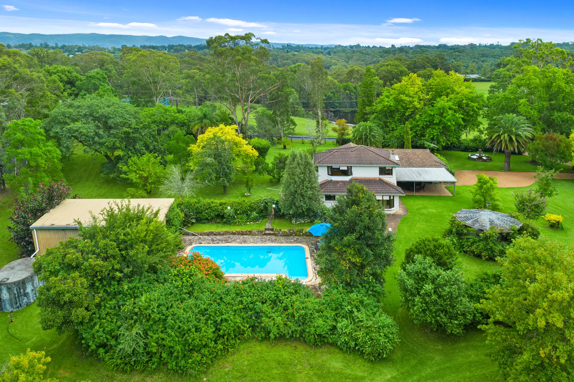 334 East Kurrajong Road, East Kurrajong Sold by Cutcliffe Properties - image 1