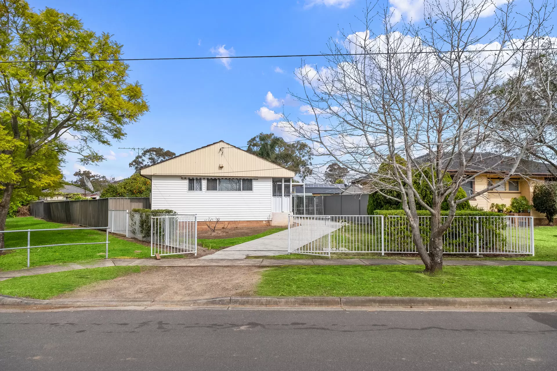 70 Osborne Road, Marayong Sold by Cutcliffe Properties - image 1
