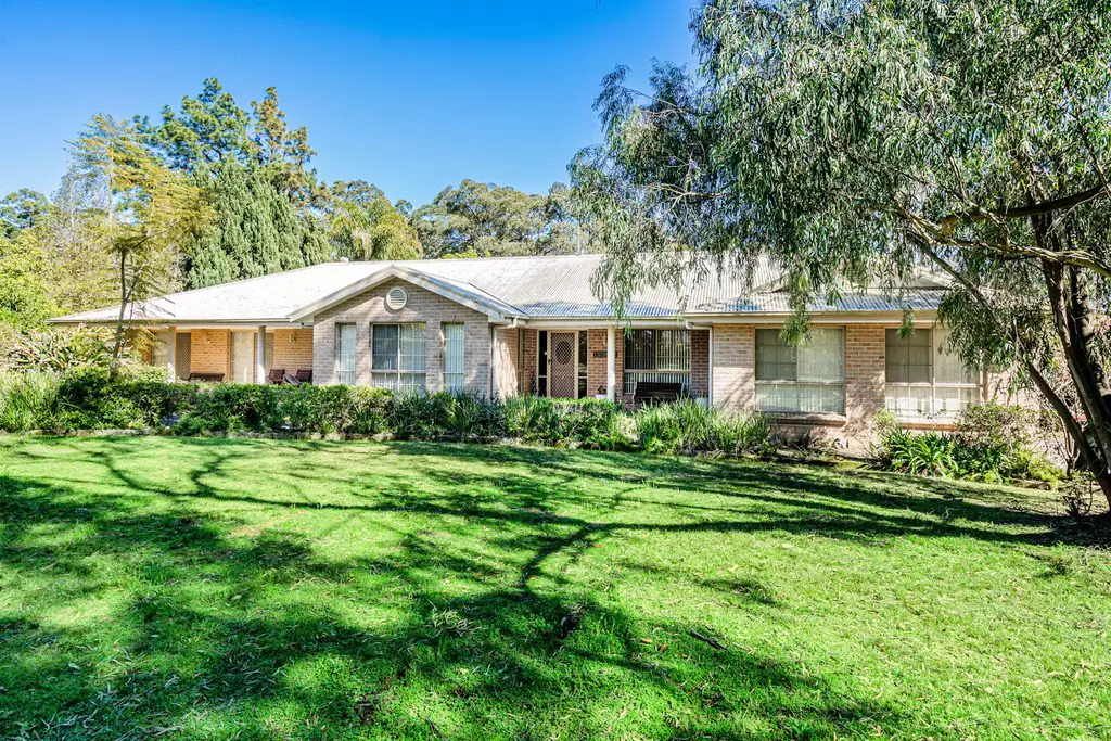 8 Wildthorn Avenue, Dural Sold by Cutcliffe Properties