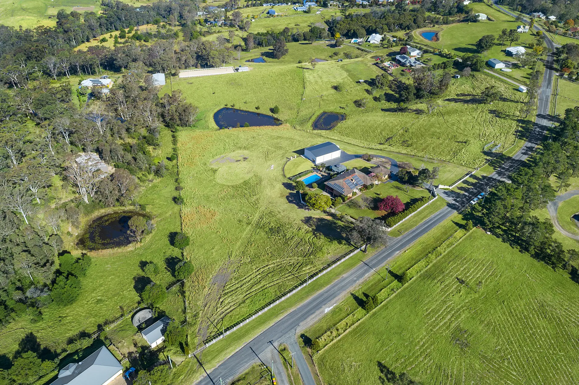 166 East Kurrajong Road, East Kurrajong Sold by Cutcliffe Properties - image 1
