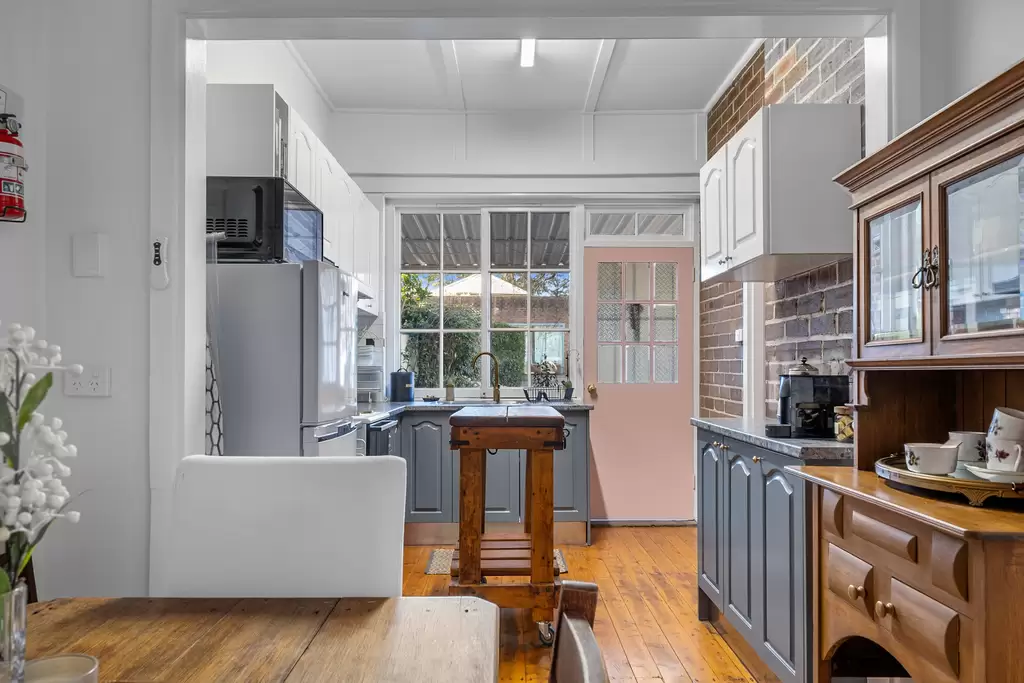 28 Bridge Street, Windsor Sold by Cutcliffe Properties
