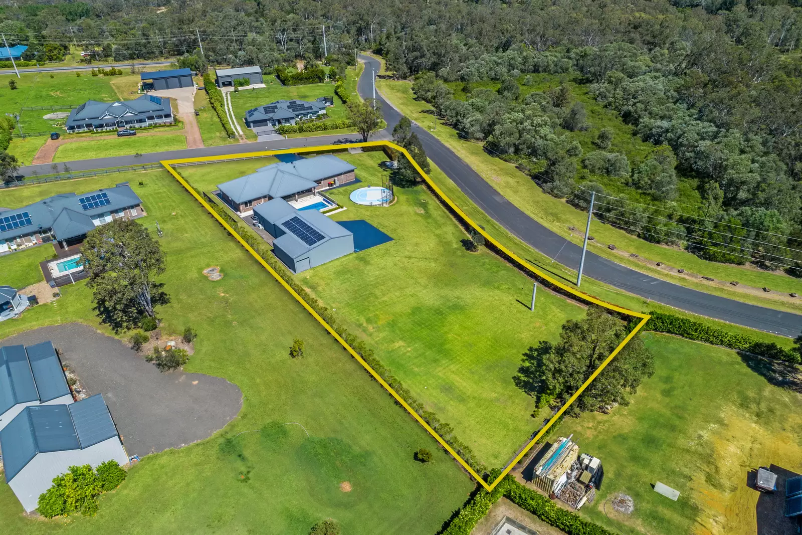 2 Wianamatta Circuit, Cattai Sold by Cutcliffe Properties - image 32