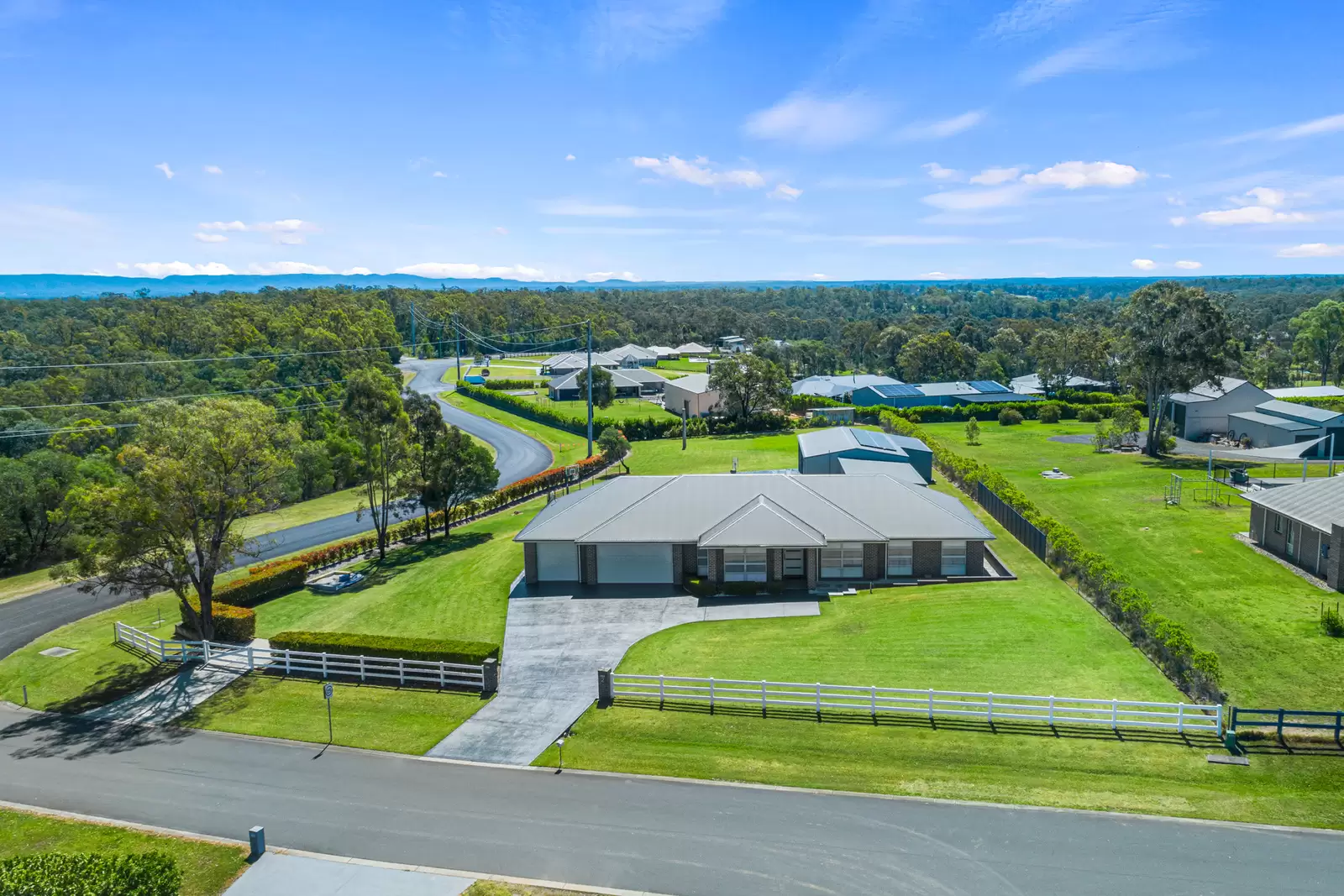 2 Wianamatta Circuit, Cattai Sold by Cutcliffe Properties - image 24