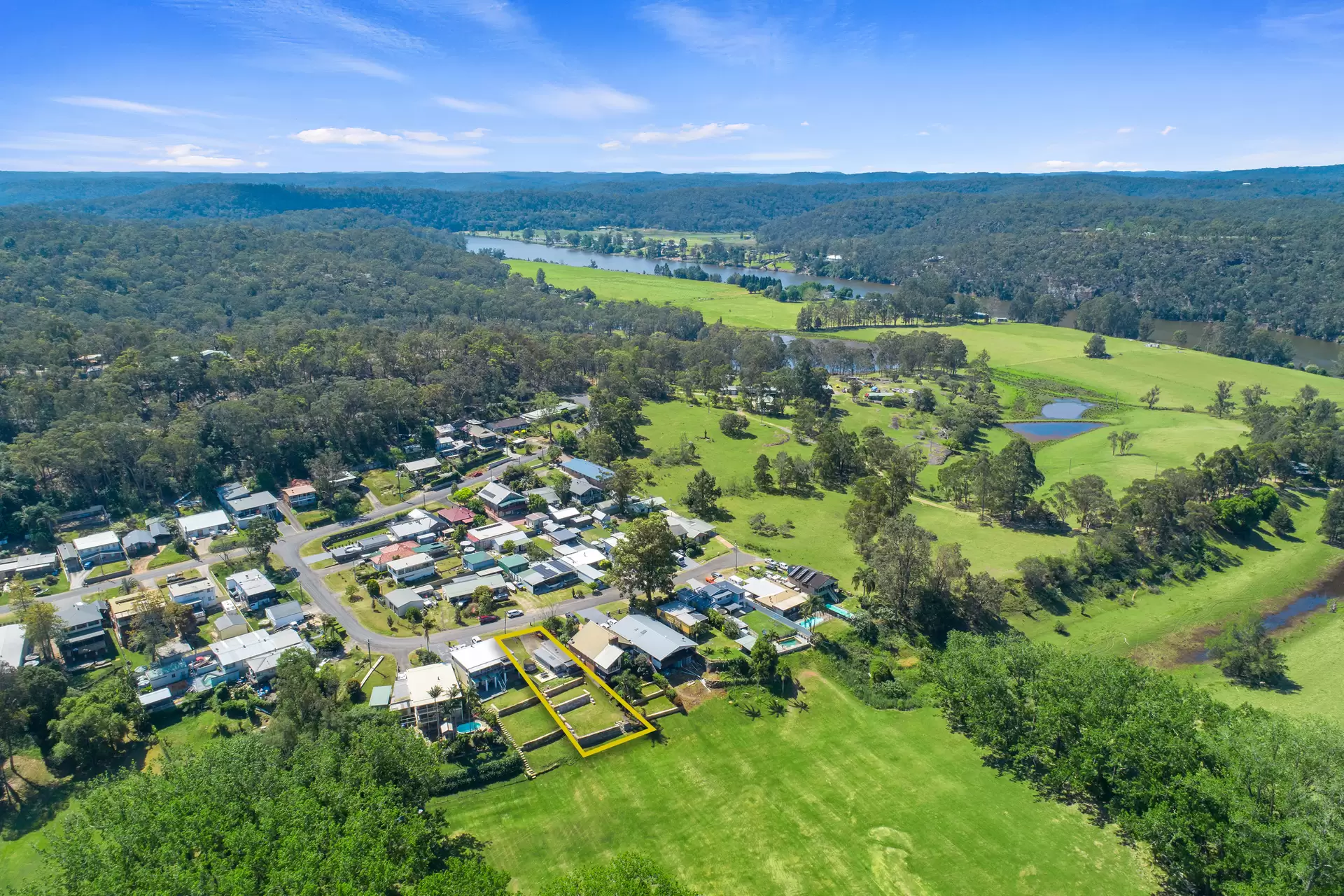 15 Water Ski Parade, Cumberland Reach Sold by Cutcliffe Properties - image 1