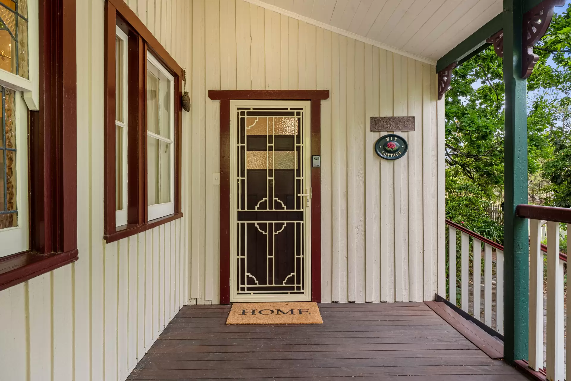 82 Railway Parade, Hazelbrook Sold by Cutcliffe Properties - image 1
