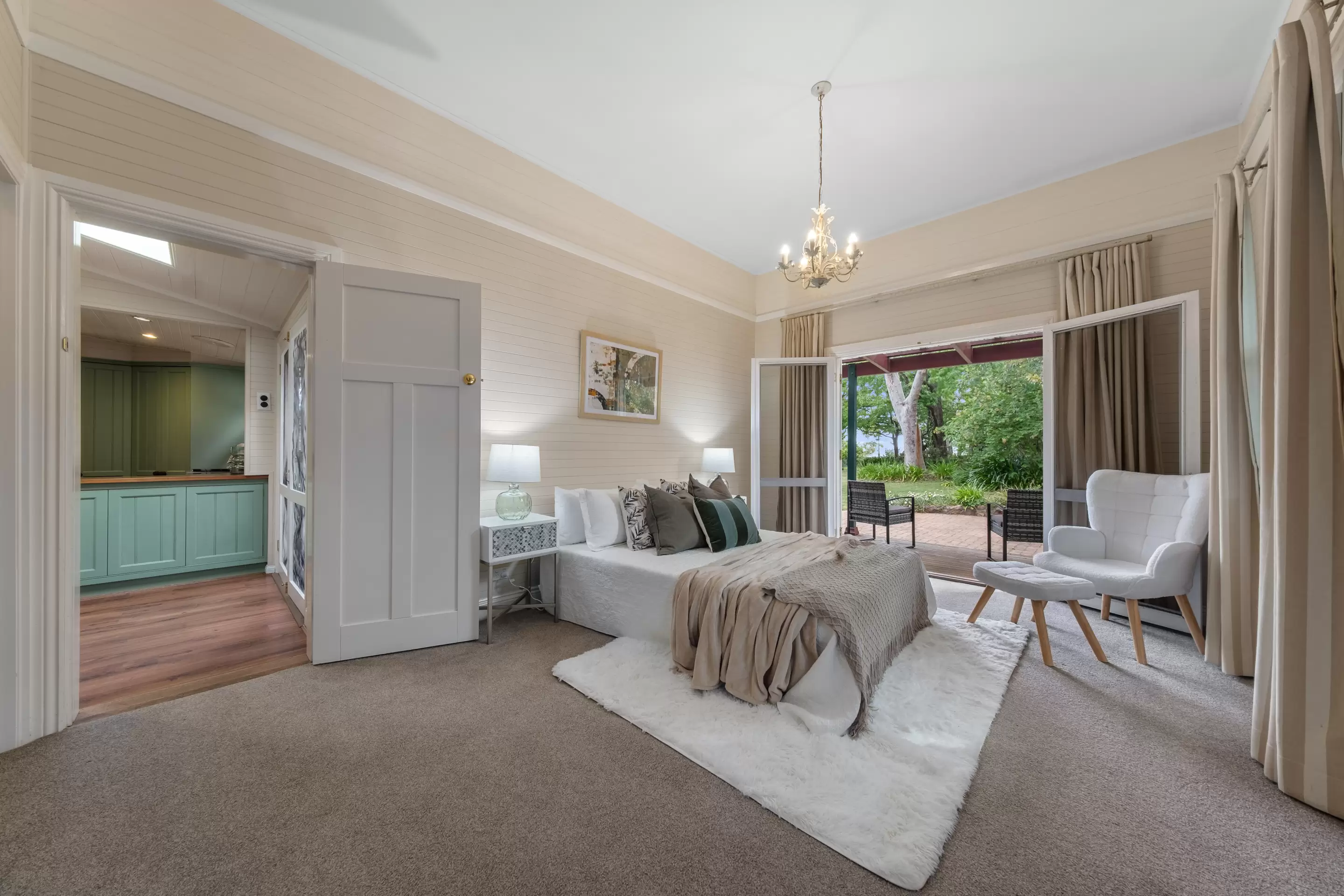 82 Railway Parade, Hazelbrook Sold by Cutcliffe Properties - image 5