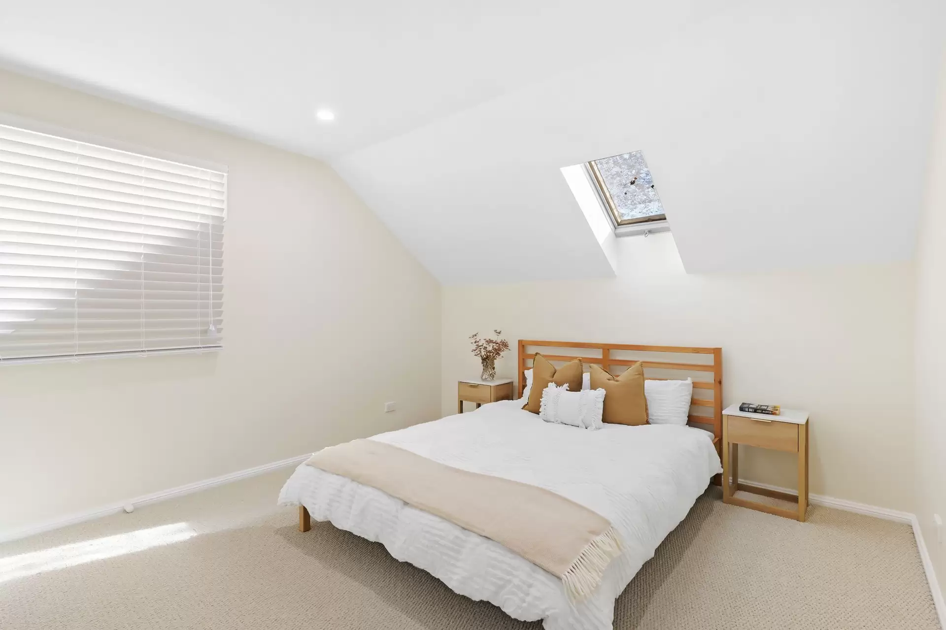 2/33-35 Stephen Street, North Richmond Sold by Cutcliffe Properties - image 1