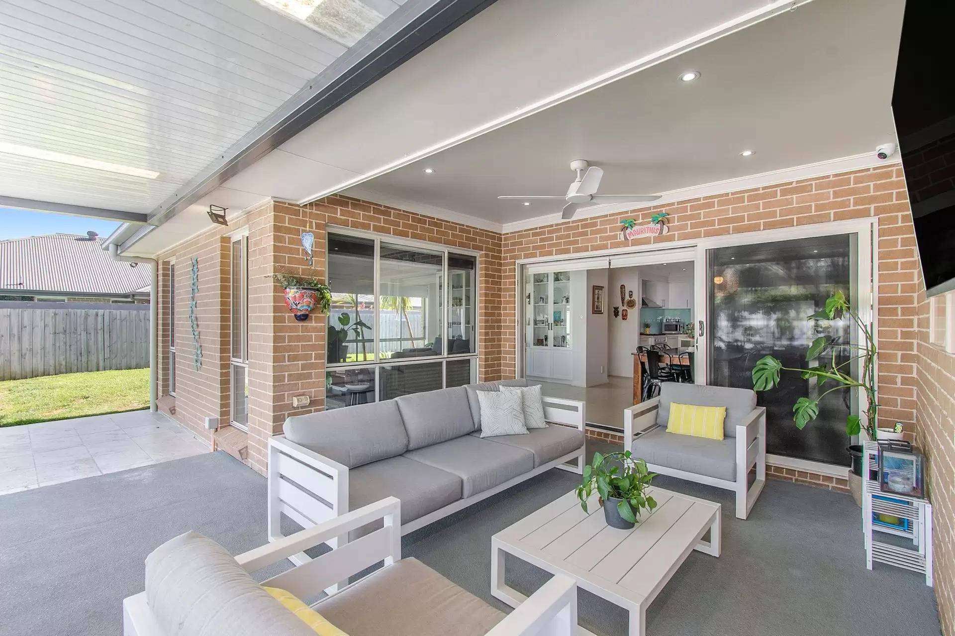 3 Bona Vista Drive, Pitt Town Sold by Cutcliffe Properties - image 1