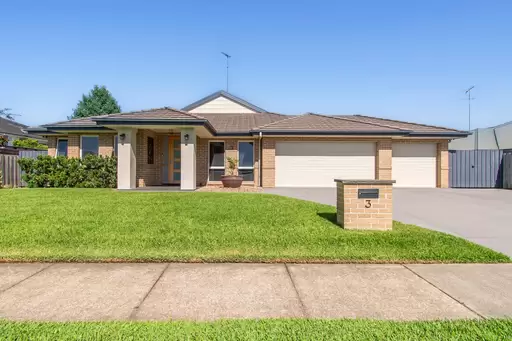 3 Bona Vista Drive, Pitt Town For Sale by Cutcliffe Properties