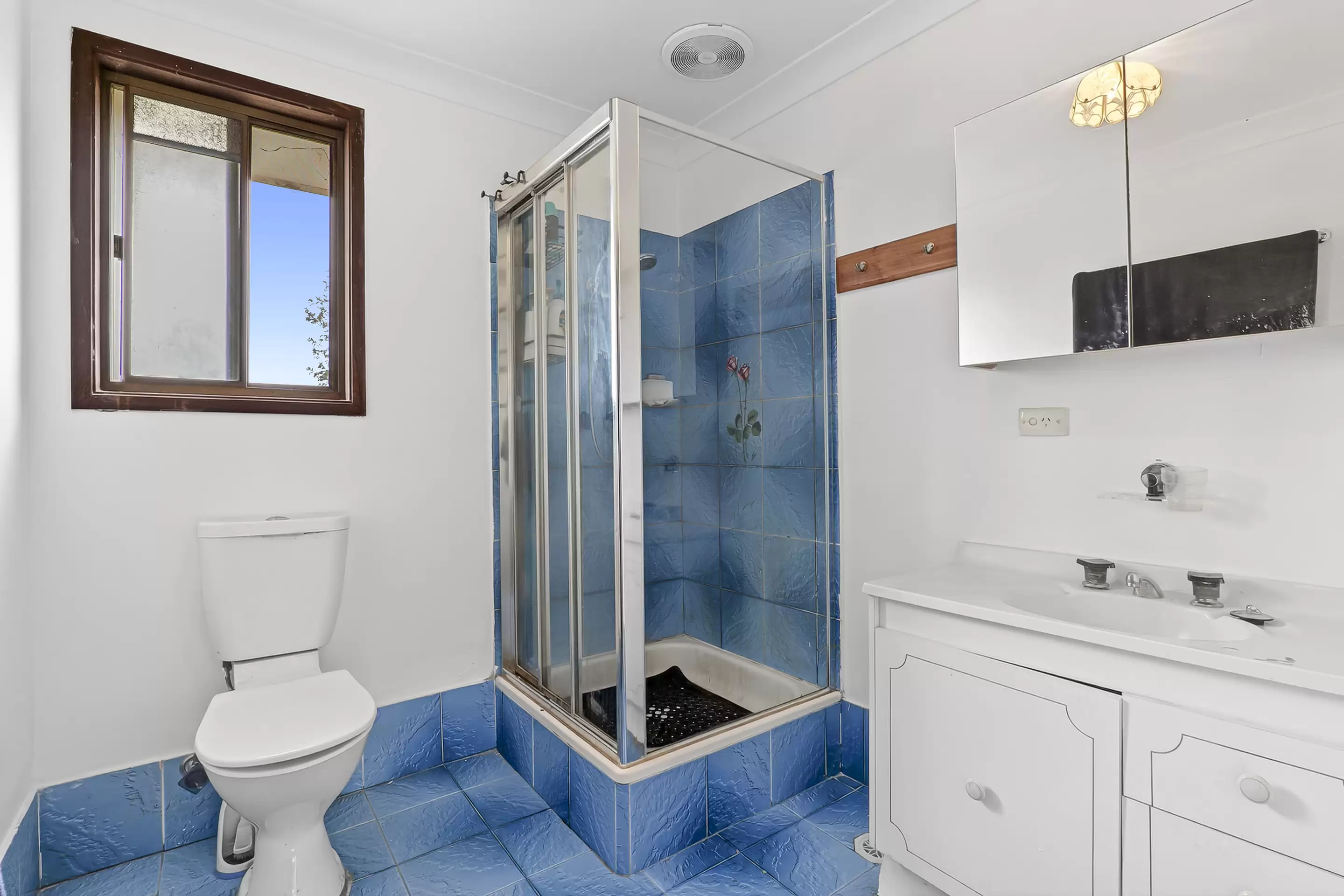 28 Tennyson Road, Tennyson Sold by Cutcliffe Properties - image 9